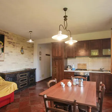 Gorgeous In Monterubbiano With Private Swimming Pool, Be Inside Or Outside * Moresco