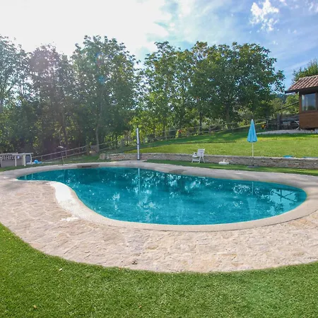 Gorgeous In Monterubbiano With Private Swimming Pool, Be Inside Or Outside Casa de Férias *