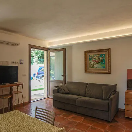 Gorgeous In Monterubbiano With Private Swimming Pool, Be Inside Or Outside