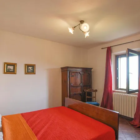 Prázdninový dům Gorgeous In Monterubbiano With Private Swimming Pool, Be Inside Or Outside